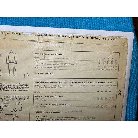 Simplicity 4677 pattern dress fit and flare 1950s size 16 - Picture 5 of 6